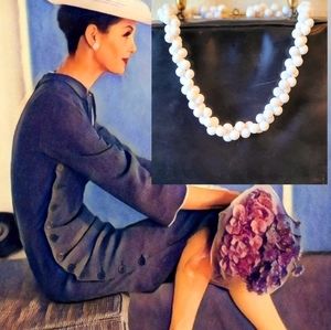Vintage Carved White Lucite Plastic Bead Hidden Necklace Gold Tone clasp